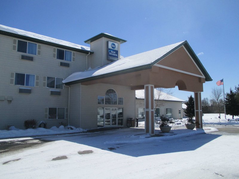 Best Western Wittenberg Inn,Clintonville>>Bowler,2.5 star