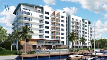cw hotel