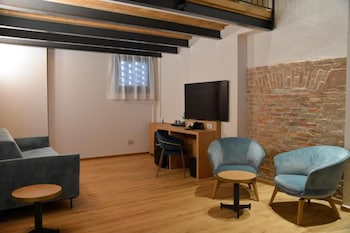 Maranello Resort Borgo Della Montina,,0 star