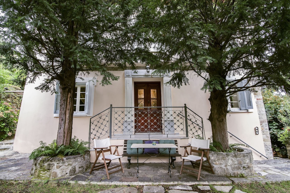 Archontiko Stamou Hotel,Pelion>>Central Greece,4 star