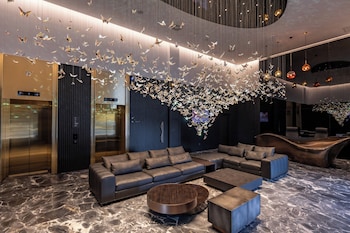 Hotel Cube,17 Rista Lekića,4 star