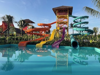 vinhomes grand park homestay opus one