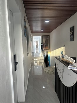 hotel lirios del mar