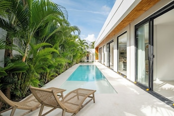 villa malaikat