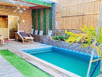 charming house with private pool