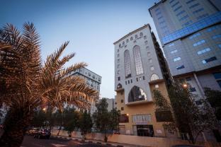 qasr alazizia hotel