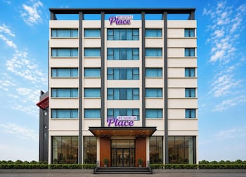 regenta place hitech city hyderabad a royal orchid hotels brand
