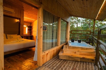 Yaarnagar Jungle Resort Ratapani,,2 star