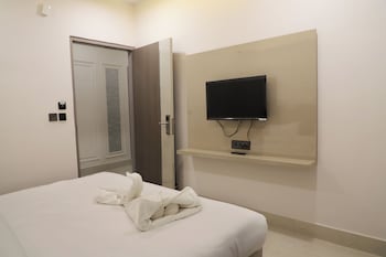 Hotel The 9S,,2 star