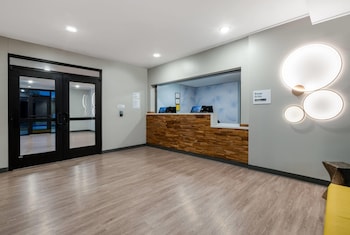 echo suites extended stay by wyndham savannah pooler