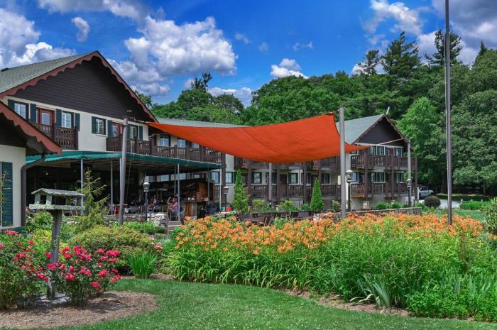 Switzerland Inn,,3 star