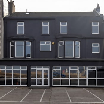 399 prom blackpool hotel
