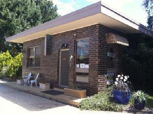 Tartan Motel,Murrindindi>>Acheron,3.5 star