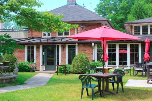 The Briars Resort & Spa,Near Briars Golf Club,3.5 star