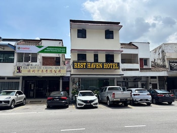 collection o near sunway karnival mall formerly rest haven