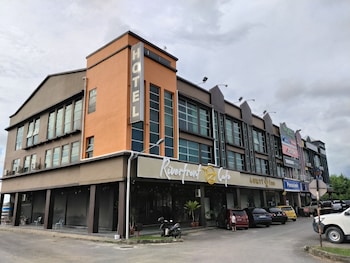collection o near tanjung batu formerly 4orty inn