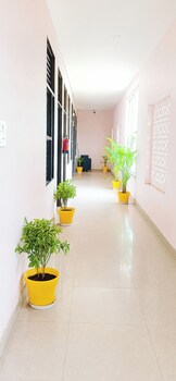 hotel shree gopal dham