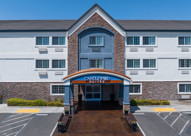 Candlewood Suites Turlock, An Ihg Hotel