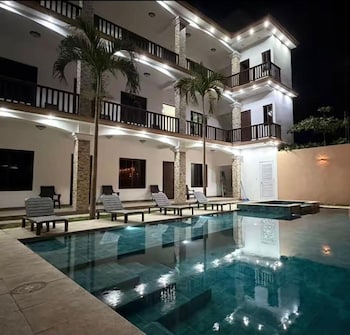 diamond beach el paredon