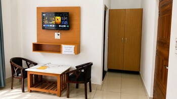 hotel kailasha inn and restaurant