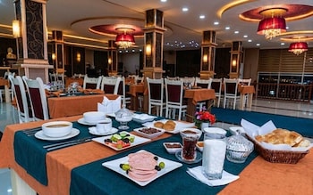 amazon hotel baku