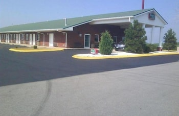 Deerfield Inn & Suites Steele Near Blytheville I 55,,3 star