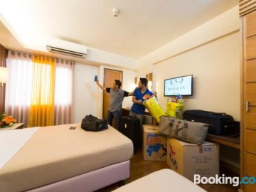 Kabayan Hotel,Near Sm Mall Of Asia,3 star