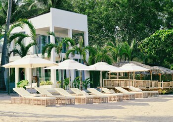 binucot pearl boutique resort