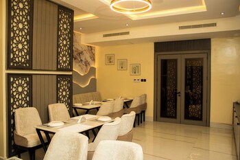 ambiiflora hotel