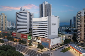 Motri Hotel Futian Huaqiang North Branch,,3 star