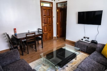 karen brooks view palace 2 bedroom