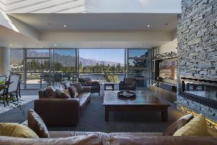 shotover penthouse by staysouth