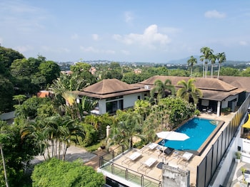 grand tropical pool villa oxavia naiharn