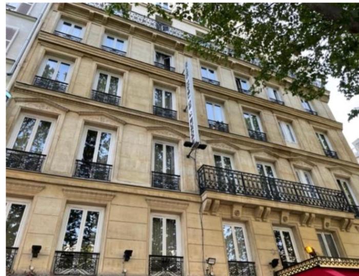 Grand Hotel De Leurope,In Paris (10Th Arrondissement),2 star