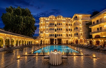 amar mahal luxury boutique hotel near fateh sagar lake udaipur