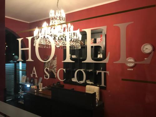 Ascot Hotel,Caianello>>Arzano,2 star