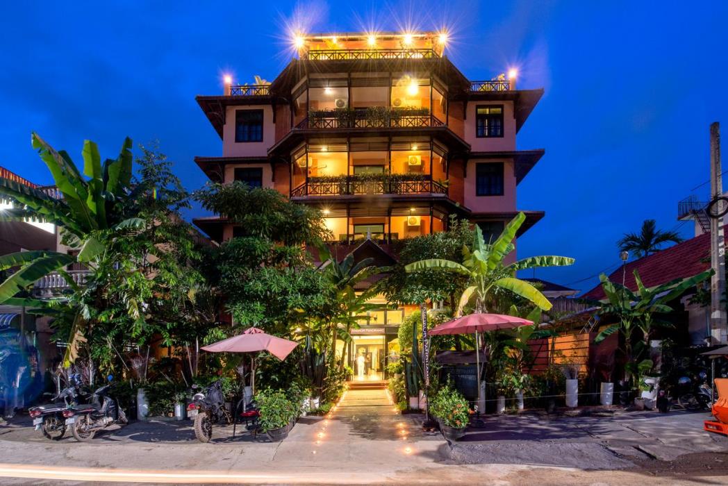 angkor panoramic boutique hotel