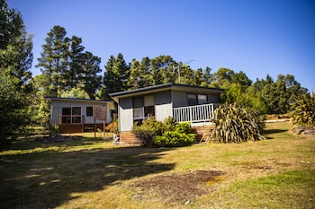Little Norfolk Bay Events And Chalets,Eaglehawk Neck>>Carlton,4 star