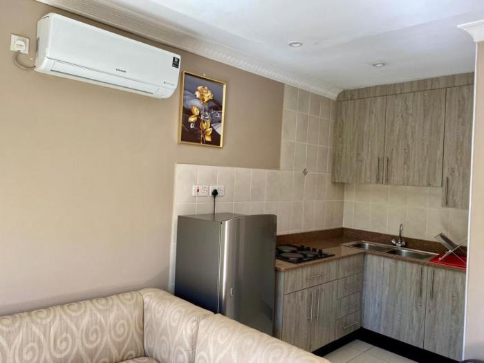 2 bedroomed apartment with en suite and kitchenette 2067