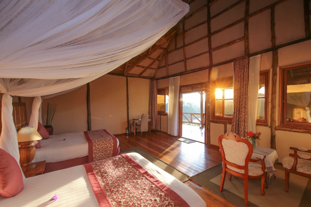Crater Safari Lodge,Fort Portal>>Burahya,4 star