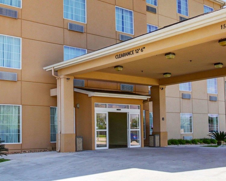 Comfort Inn & Suites Selma Near Randolph Afb,San Antonio>>Bexar County,2.5 star