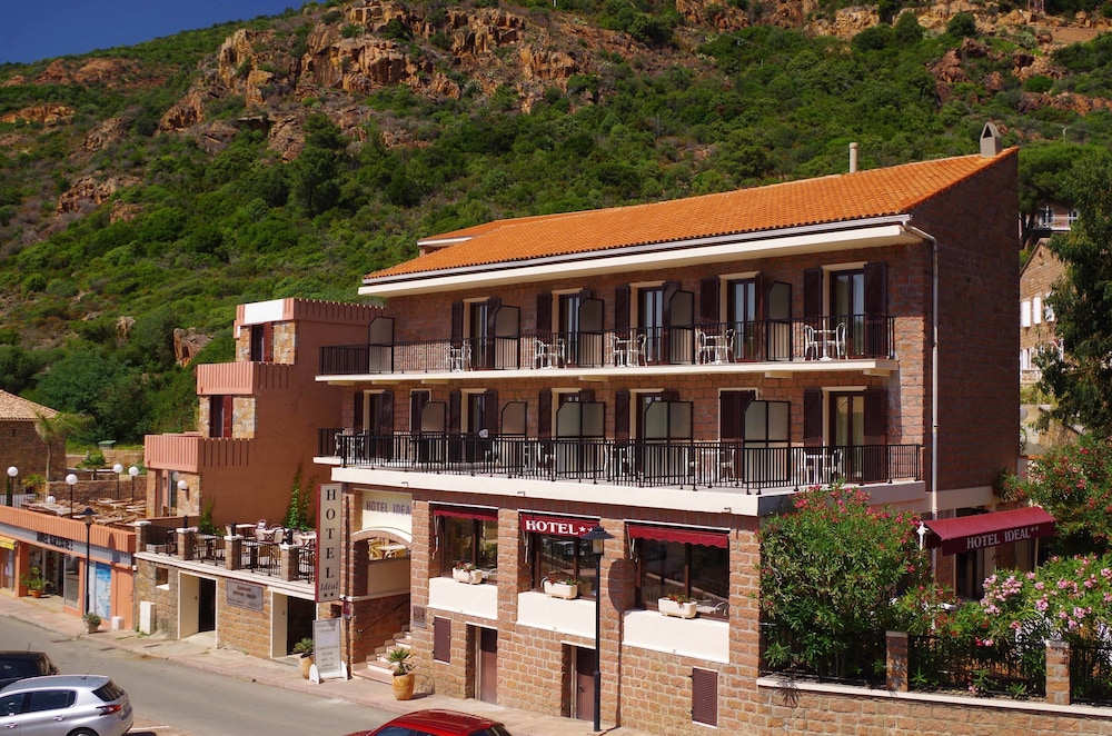 hotel ideal