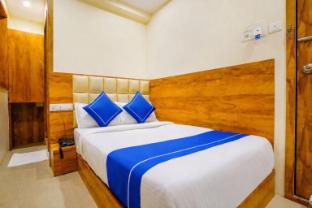 hotel indore palace