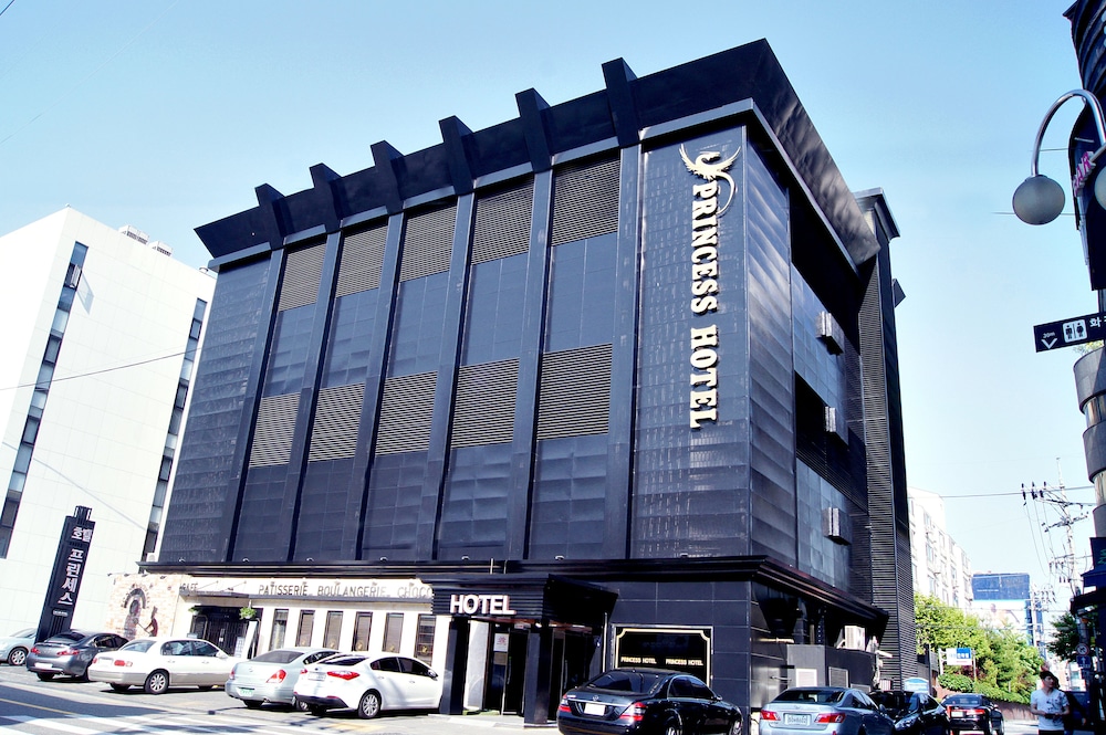 princess hotel