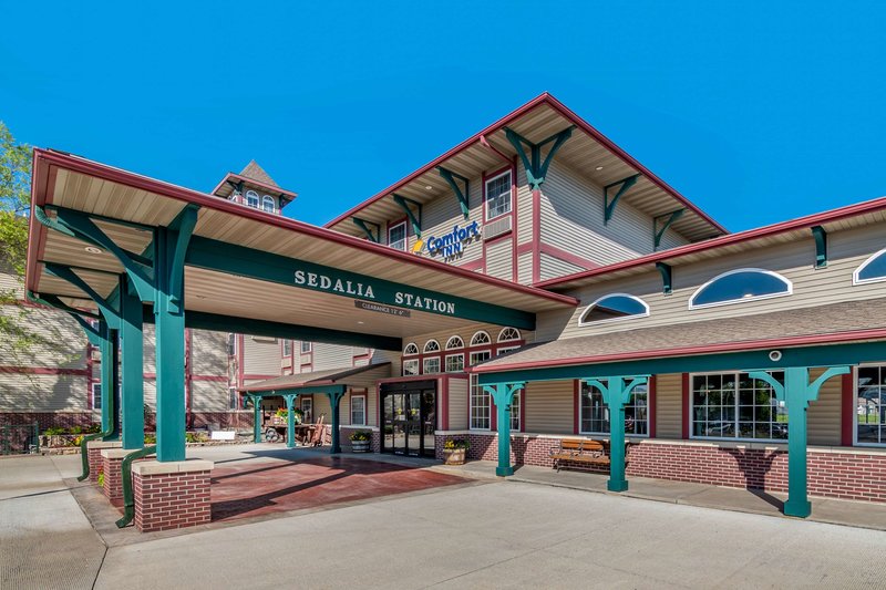 Comfort Inn Sedalia Station,Sedalia>>Clinton,2.5 star