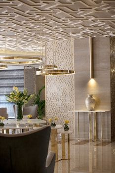 two seasons hotel and apartments