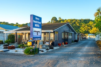 sierra beachfront motel