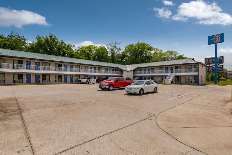 Motel 6 Attalla, Al,Near Wills Creek Country Club,2 star