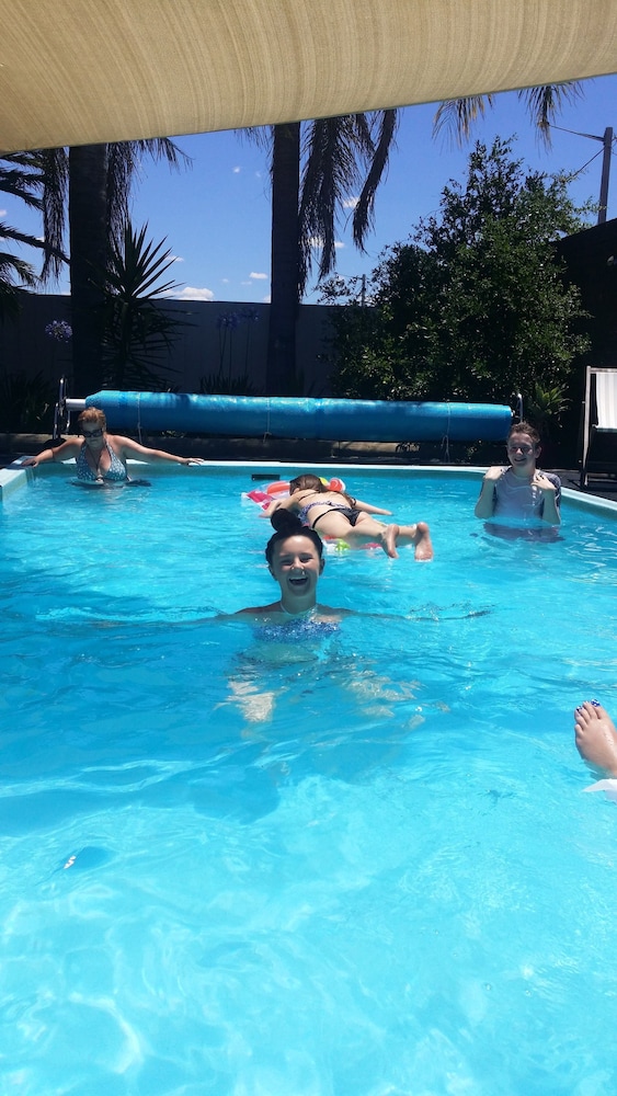 Bidgee Motor Inn,Haymarket>>Hay,3 star