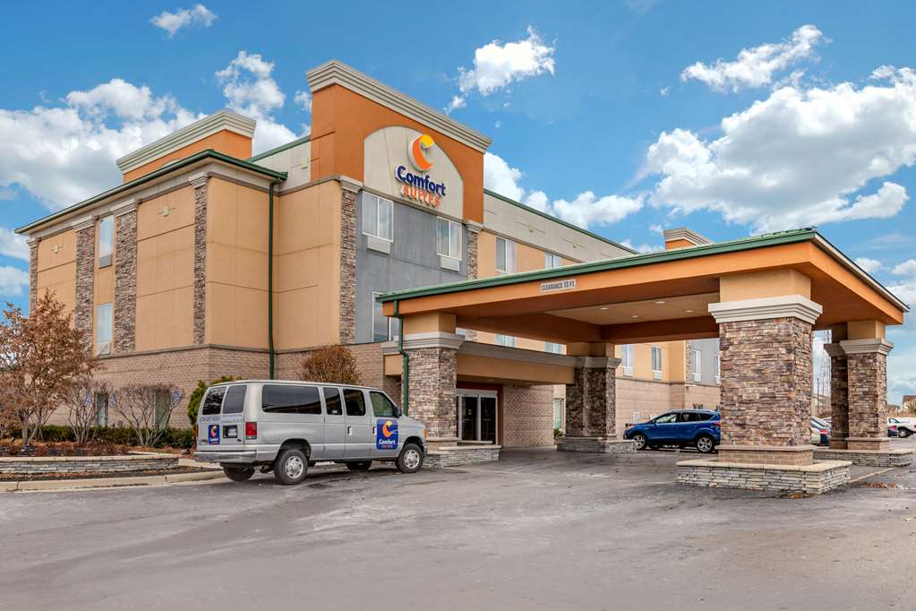 Comfort Suites Southgate-Detroit,Detroit>>Dearborn,2.5 star